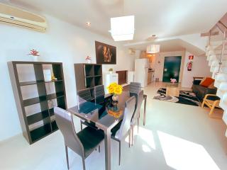 Lumen Triplex by Oshun LOFTS & MIDSTAY - 2