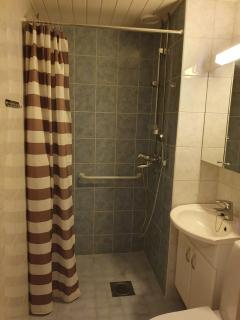 Top-Floor Flat in Central Turku - 6