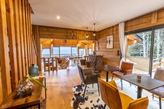 Chalet Luxe spacieux, Piscine chauffée, vue lac et montagnes, proximité immédiate pistes - 6