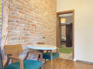 Authentic Beyoğlu Flat 2BR w Brick Walls Vint - 5