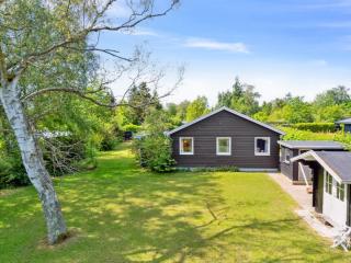 Holiday Home Annabeth - 850m from the sea by Interhome - 6