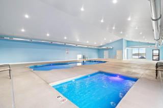 Easy Street Retreat - LakeView - Indoor Pool - 8