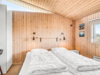 Holiday Home Fridgerd - 300m from the sea by Interhome - 4