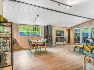 Holiday Home Emelrik - 2km from the sea by Interhome - 3