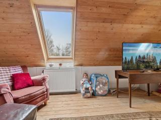 Apartment Singa - 600m from the sea by Interhome - 1