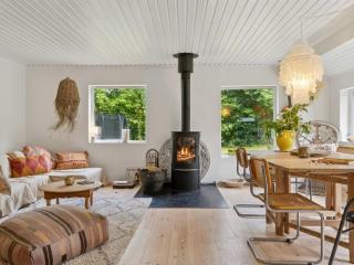 Holiday Home Eida - 1-7km from the sea by Interhome - 5
