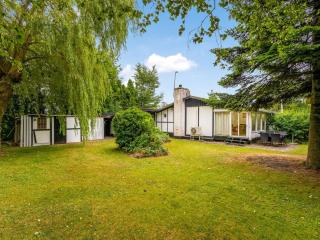 Holiday Home Gravers - 450m from the sea by Interhome - 2