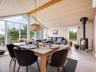 Holiday Home Effie - 500m from the sea by Interhome - 1