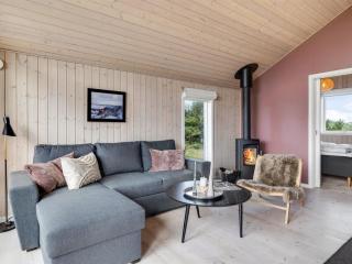 Holiday Home Effie - 500m from the sea by Interhome - 4