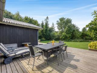 Holiday Home Eine - from the sea by Interhome - 5