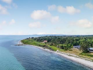 Holiday Home Donka - 25m from the sea by Interhome - 8