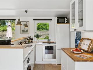 Holiday Home Guthfrith - 1-4km from the sea by Interhome - 3