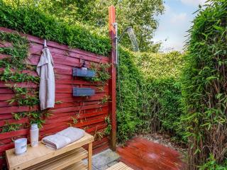 Holiday Home Viktoria - 500m from the sea by Interhome - 5
