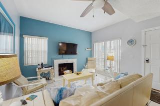 Madeira Beach Yacht Club #G - 4