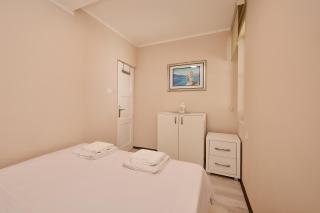 Mediterranean vacation home with pool Petrovac - 2