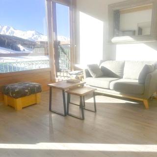 Top floor of Lauzières residence at foot of slopes - 5