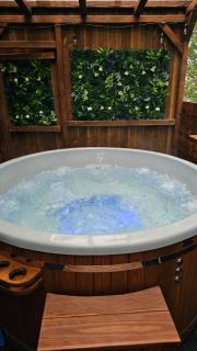 Stodoła Orłów - Domek z Jacuzzi na wyłączność - 8