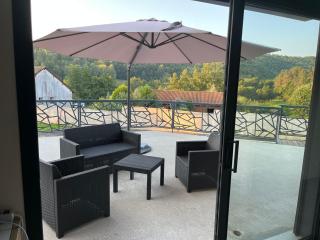 Charmant logement avec terrasse et parking sécurisé - 4