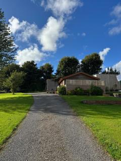 Swansea Log Cabin - 5