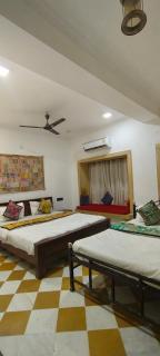 Joeys jaisalmer hostel - 6