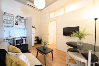 Apartamento de 1 dormitorio con balcón en el corazón de Madrid Temporal CER822 - 7