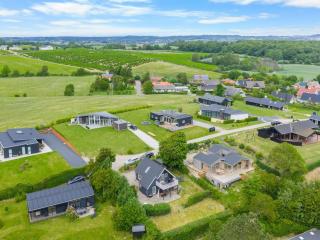 Holiday Home Chayton - 450m from the sea by Interhome - 5