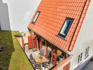 Apartment Gaby - 250m from the sea by Interhome - 9