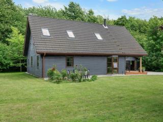 Holiday Home Jorith - 550m from the sea by Interhome - 3