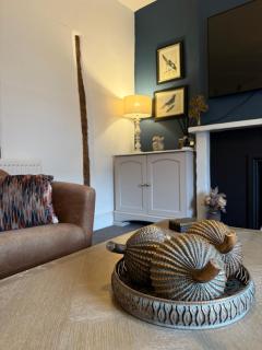 The Whitchurch Apartment- The Painted Rooms - 4