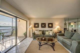 Windward Point #309 - 5