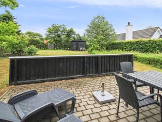 Holiday Home Siouxsie - 500m from the sea by Interhome - Esbjerg - 4