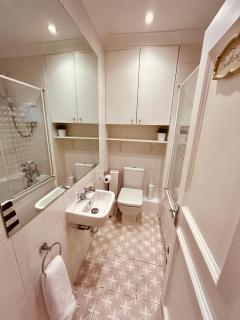 Apartment in West London - 1