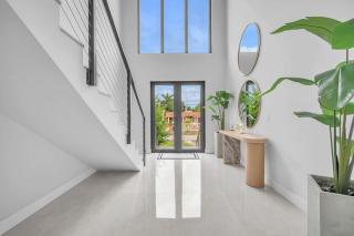Casa Amoret - Brand New Family-Friendly Retreat - Miami - 5