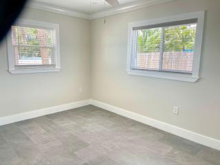 * Annual - 345 Donora Blvd partly furnished - 4