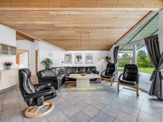 Holiday Home Ingbritt - 700m to the fjord by Interhome - 4