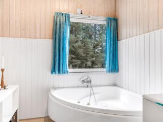 Holiday Home Gunvor - 1km from the sea by Interhome - 1