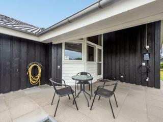 Holiday Home Harth - 700m to the fjord by Interhome - 5