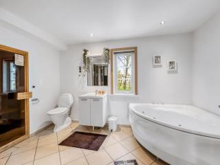 Holiday Home Adelia - 850m to the fjord by Interhome - 2