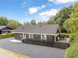 Holiday Home Gretje - 650m to the inlet by Interhome - 6