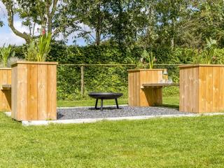 Holiday Home Gretje - 650m to the inlet by Interhome - 3