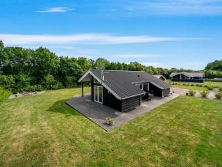 Holiday Home Leeve - 1-4km to the inlet by Interhome - 0
