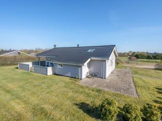 Holiday Home Ellis - 700m to the inlet by Interhome - 3
