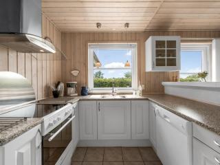 Holiday Home Saara - 700m to the fjord by Interhome - 5