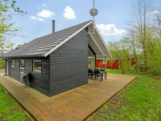 Holiday Home Ketilbiorn - 1-2km to the inlet by Interhome - 8