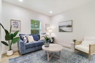 New Downtown Cottage on Camden #1 - 1