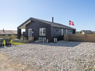 Holiday Home Ovine - 300m from the sea by Interhome - 1