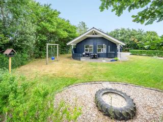 Holiday Home Herlugh - 1km to the inlet by Interhome - 0