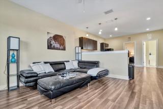 Amazing Location Downtown Tampa WorkSpace - 7