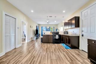 Amazing Location Downtown Tampa WorkSpace - 1