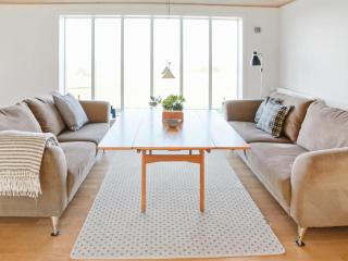 Holiday Home Alkmar - 75m from the sea by Interhome - 5